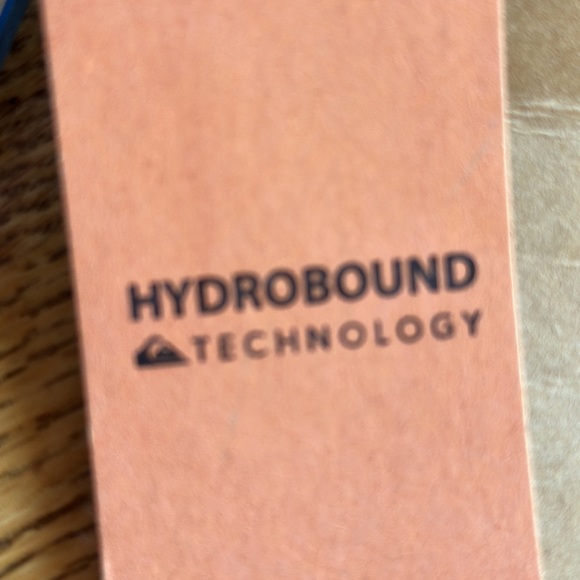 Quicksilver Mens 7 NWT flip flops - Picture 6 of 9